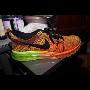 Nike flyknit Air Max 2015